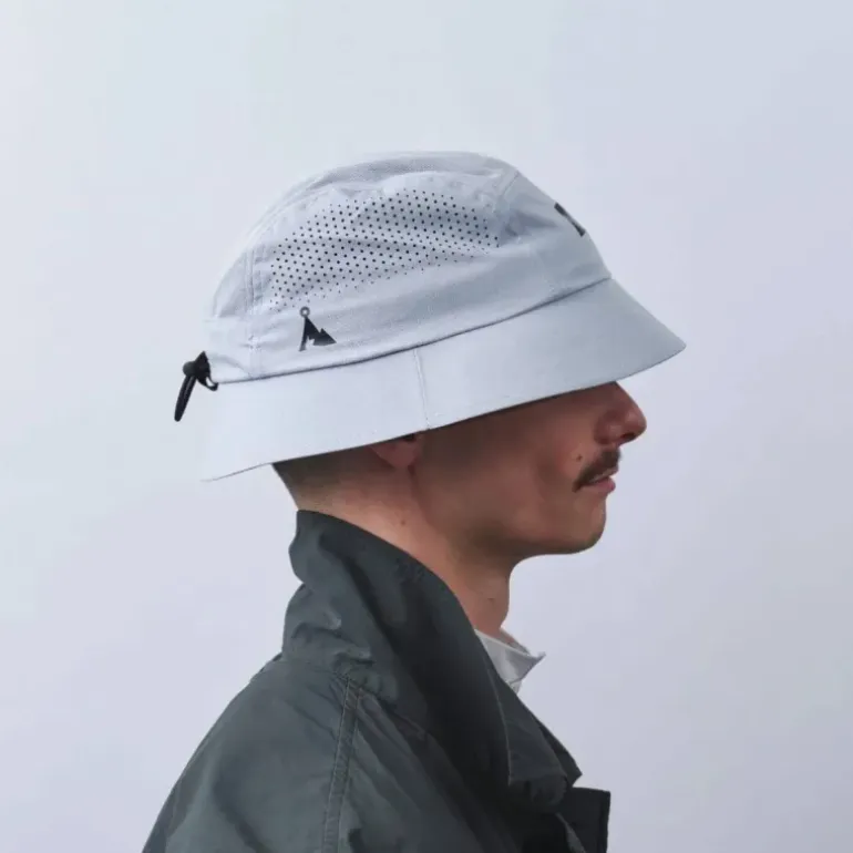 Bob Feather Bucket