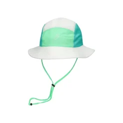 Bob running PERFORMANCE RUNNING BUCKET HAT