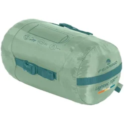 SAC DE COUCHAGE LIGHTECH 700 SQUARE